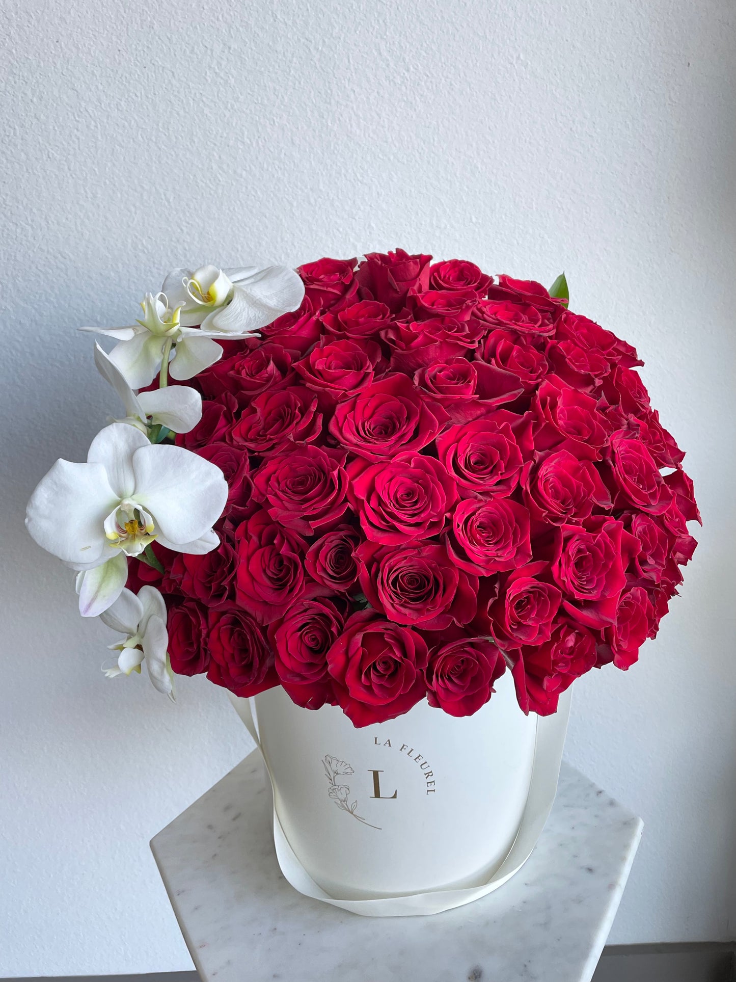 Classic Red arrangement in Ivory box