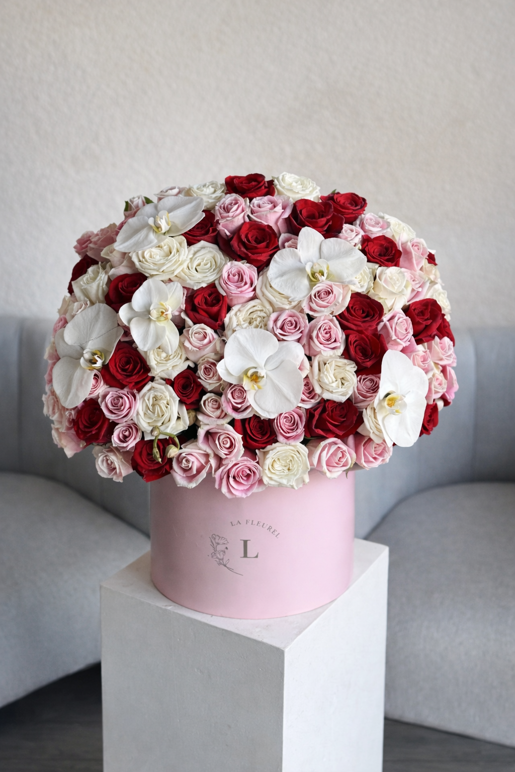 Mixed Pink - 100 roses in a box